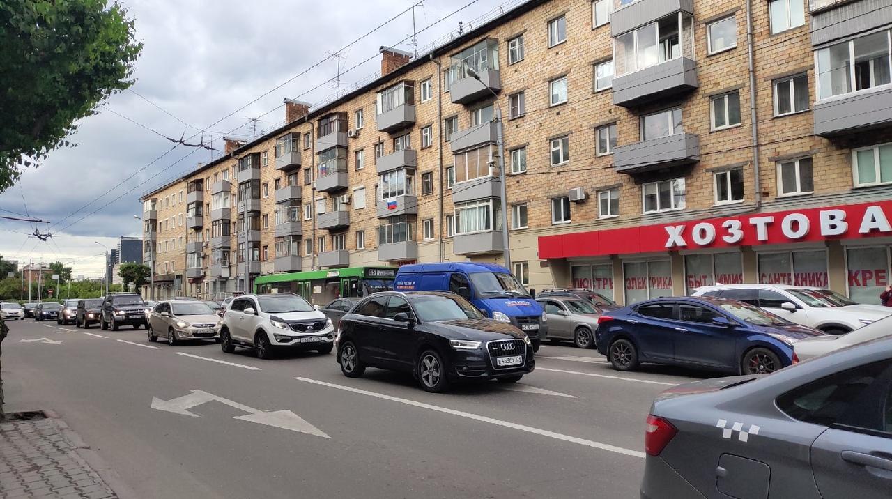 Калининград вошел в тройку городов России, где в 2021 году испытают "умные дороги"
