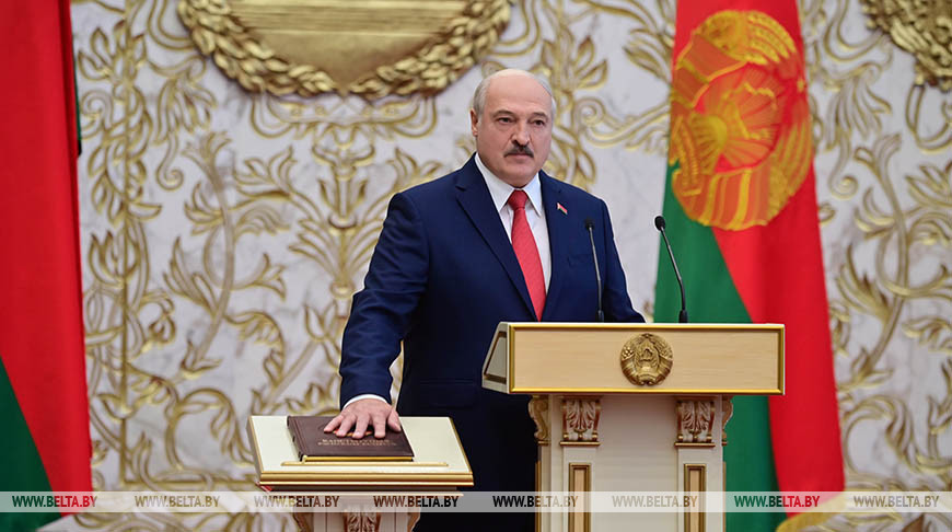 У соседей: Александр Лукашенко вступил в должность президента Белоруссии