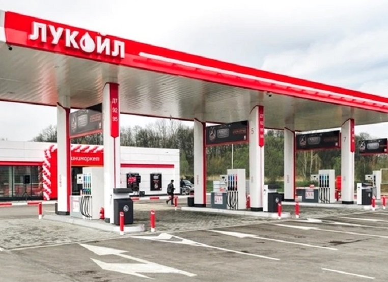 В России снижается стоимость бензина. В Калининградской области без изменений