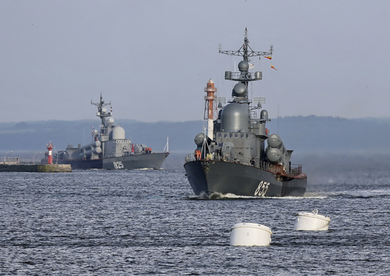 В Калининградской области прошла тренировка корабельных сил и авиации по ПВО