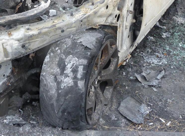 Сегодня в полночь в Калининграде горел автомобиль «Ниссан Примера»