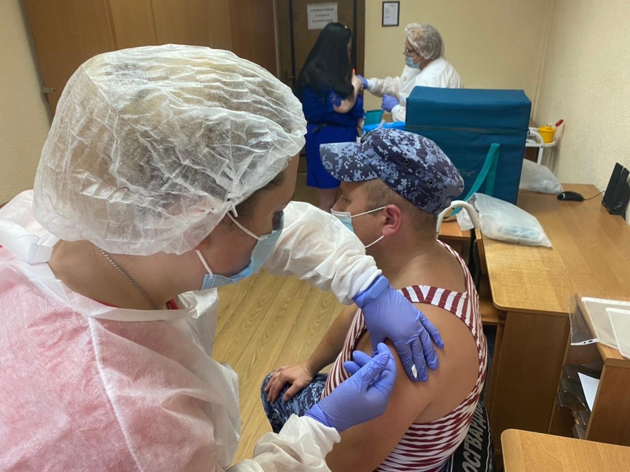 Более 85% росгвардейцев в Калининградской области прошли вакцинацию от коронавируса