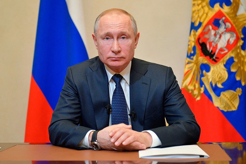 «Губернаторопад»: Президент России Владимир Путин начал обновление элит в регионах