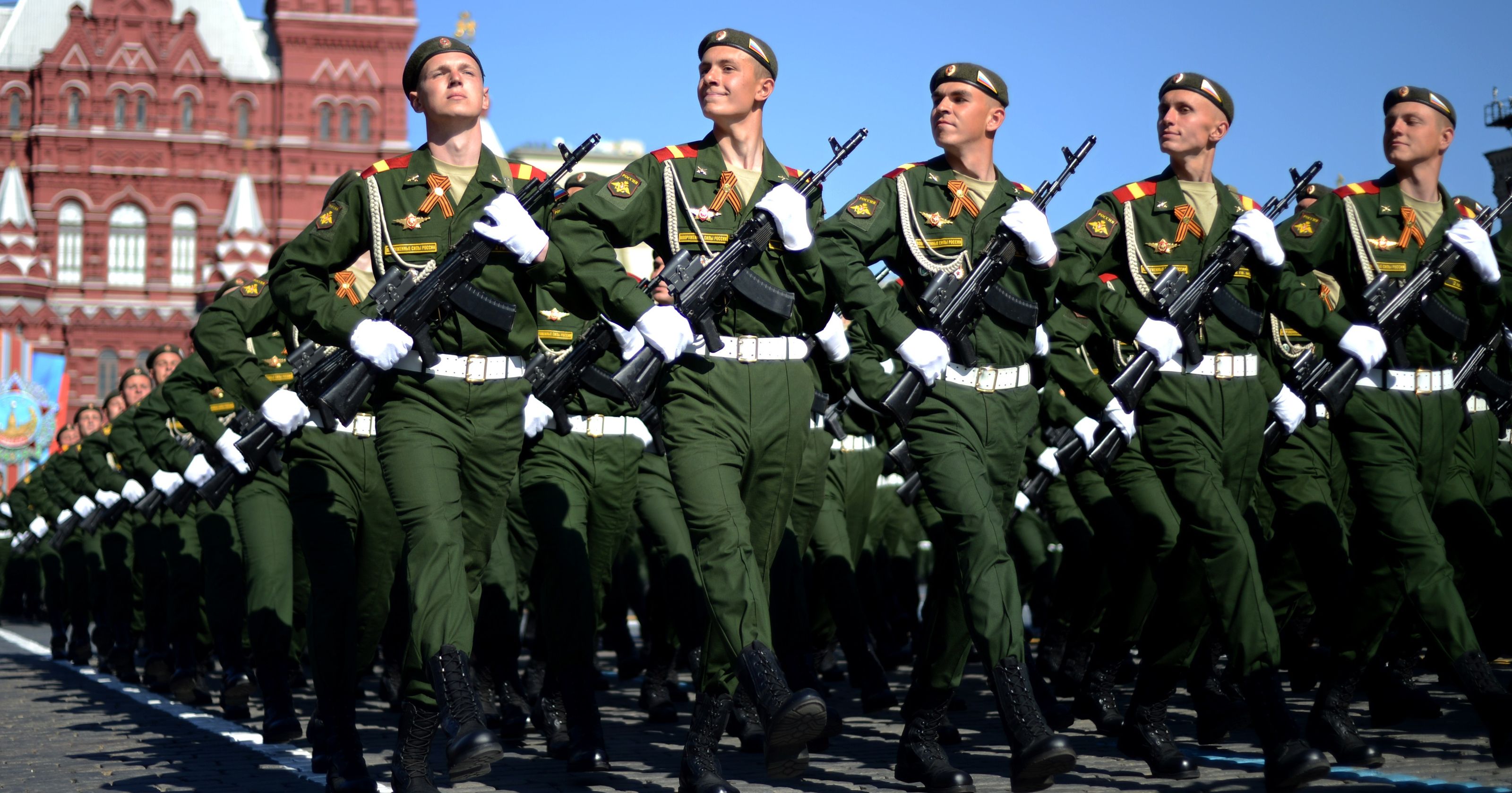 Отсель грозить мы будем НАТО: В Калининграде сформируют мотострелковую дивизию