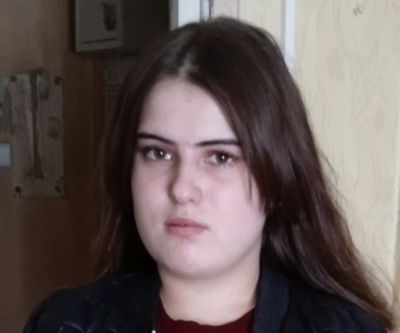 Внимание, в Калининградской области полиция разыскивает 15-летнюю Анастасию Абакумову