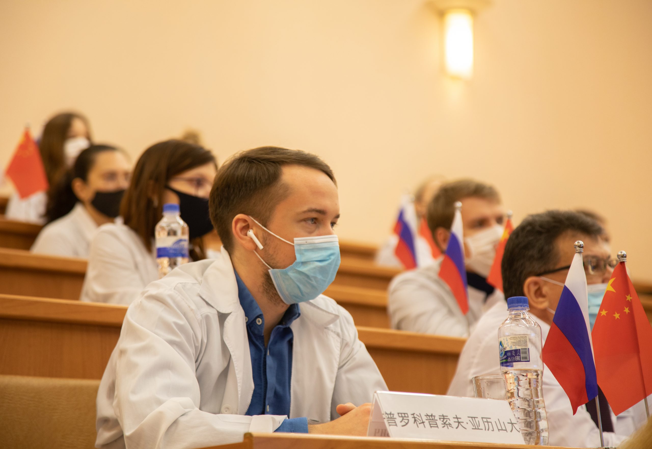 В Калининграде стартовала серия интеллектуальных онлайн-игр среди студентов медиков из Китая и России