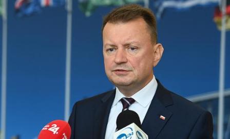 Синдром Псаки… Министр обороны Польши не знает, что его страна граничит с Россией
