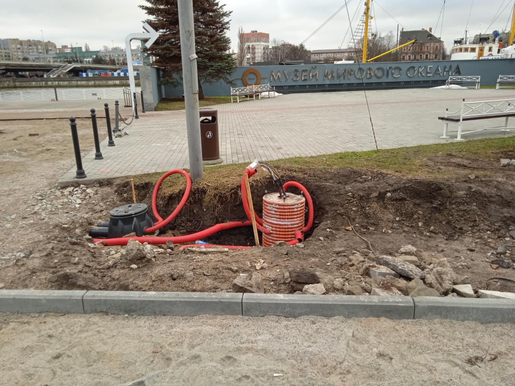 ﻿В Калининграде подрядчиков просят поторопиться с благоустройством вблизи мемориалов