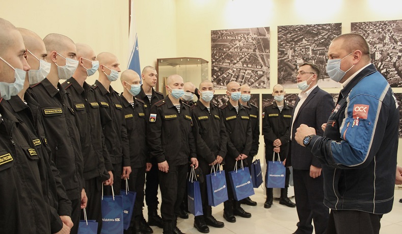 В Калининграде начался весенний призыв в научно-производственную роту БФ