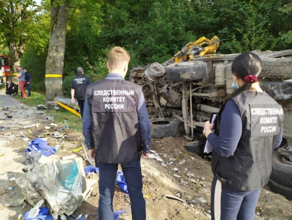 Официально: в Калининградской области возбуждено уголовное дело по факту гибели людей в ДТП с рейсовым автобусом