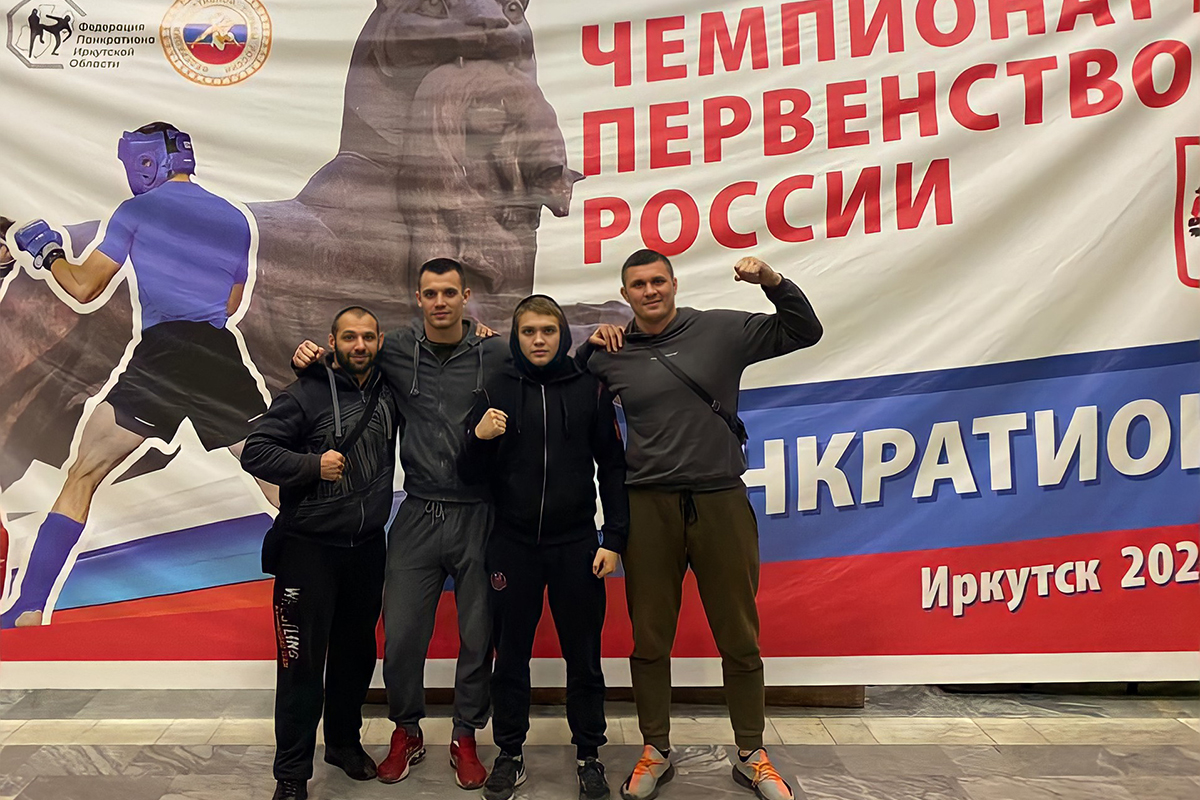 Бойцы из Калининграда завоевали два золота чемпионата и первенства России