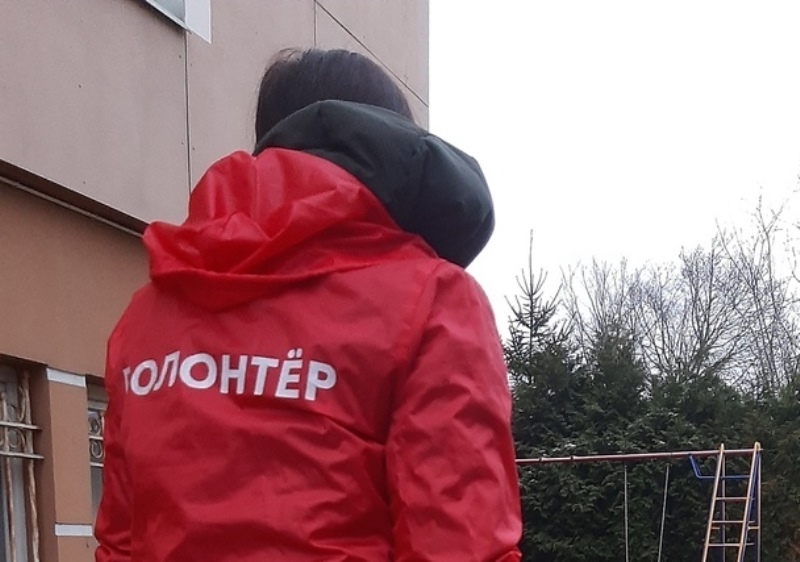 В Калининграде пожилым людям помогают волонтеры