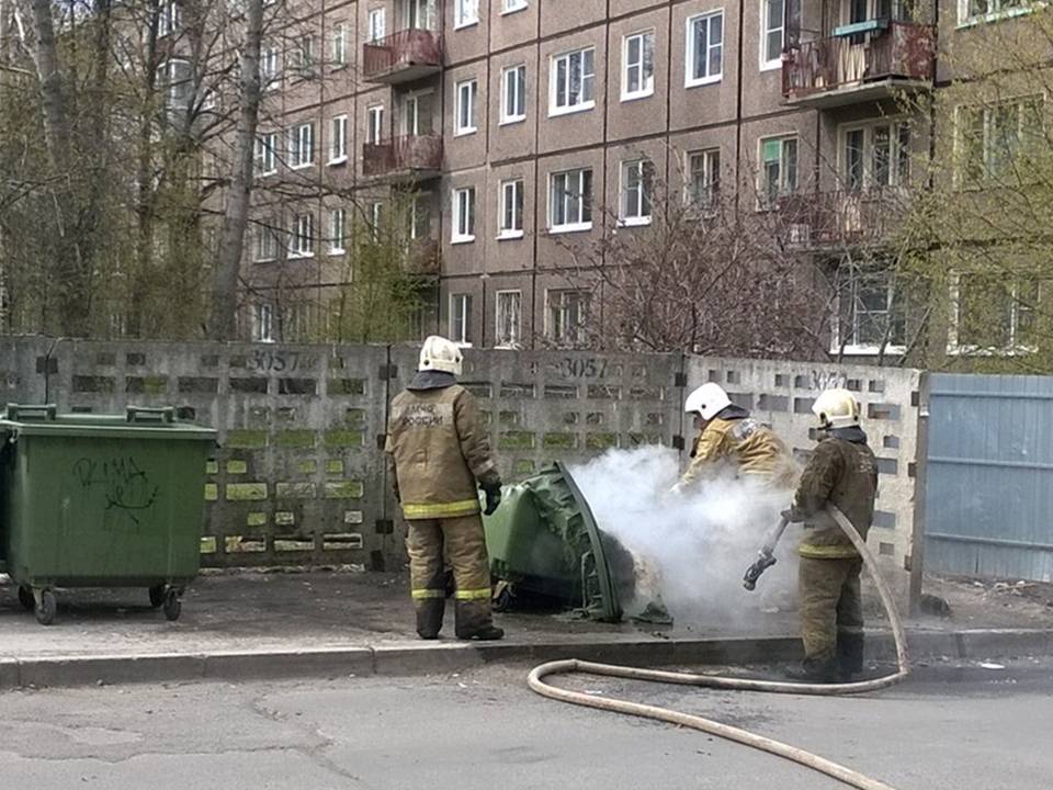 В Калининградской области пожарные дважды привлекались для ликвидации горения бытовых и строительных отходов