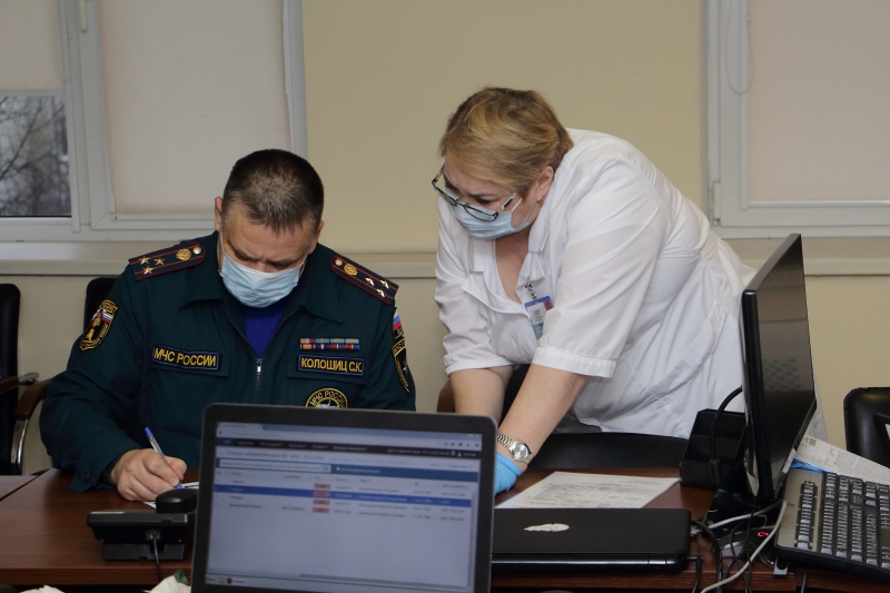 В Калининграде сотрудники МЧС в очередной раз стали донорами