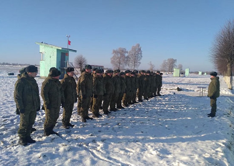 В Калининградской области в мотострелковом соединении Балтфлота прошел сбор с командирами рот и батарей