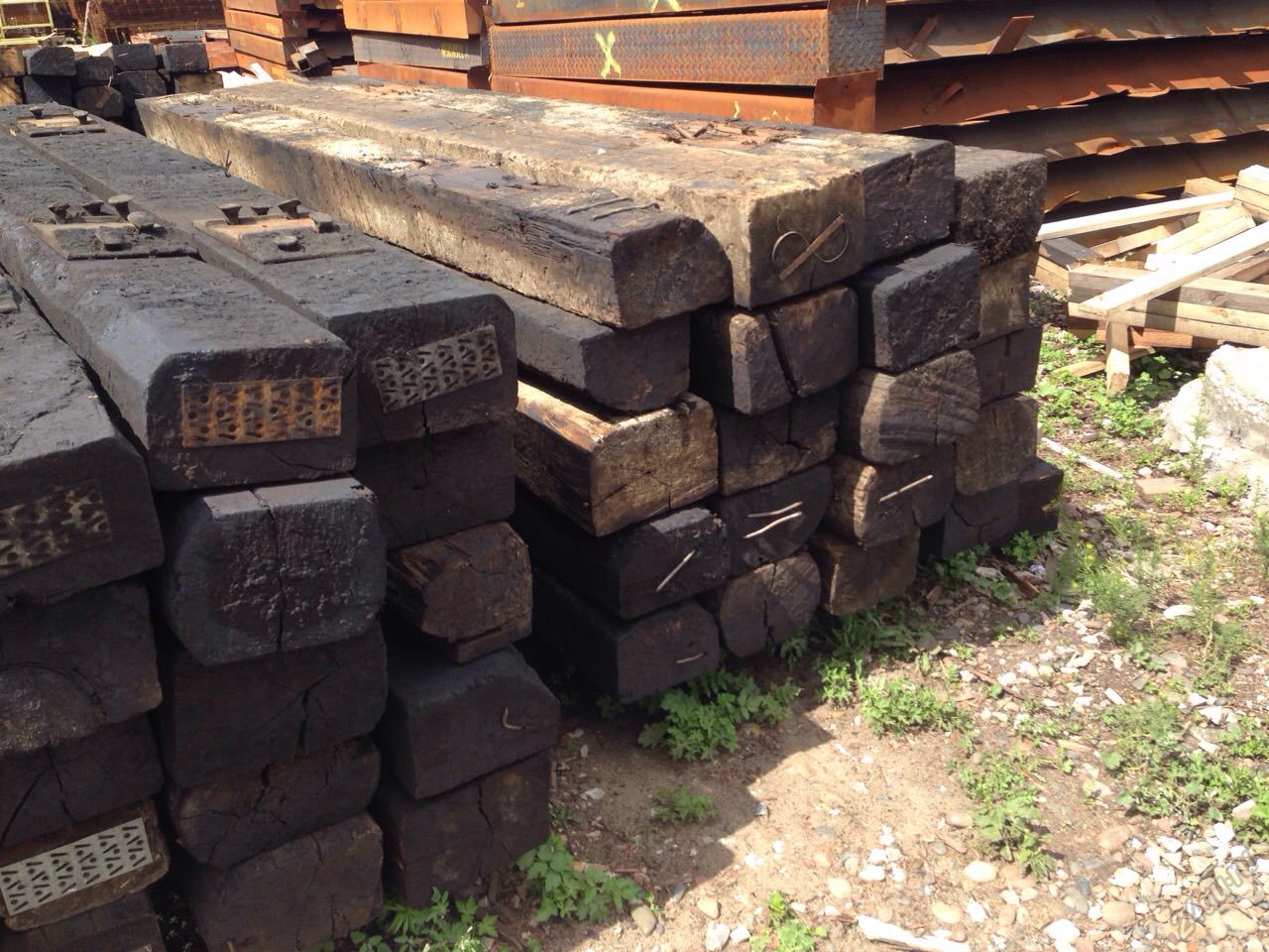 В России ввели уголовную ответственность за незаконный вывоз шпал из древесины