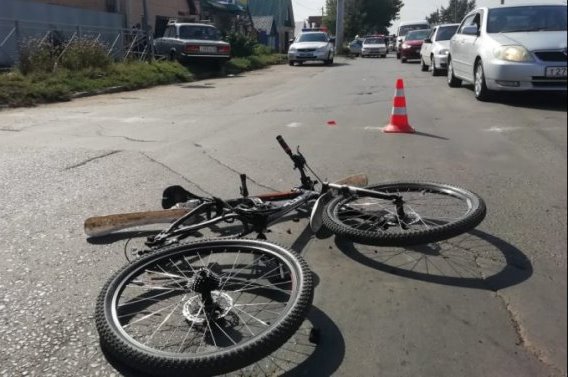 Под Калининградом автомобилисты сбили девочку и велосипедистку