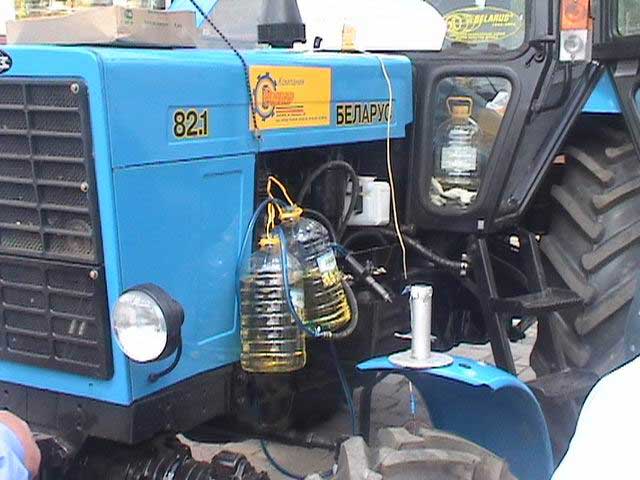 В Калининградской области механизатора, сливавшего служебное топливо, задержали с поличным