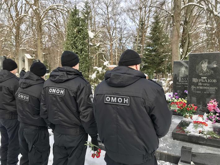 Чтобы помнили: в Калининграде почтили память сотрудника ОМОН, погибшего на Кавказе