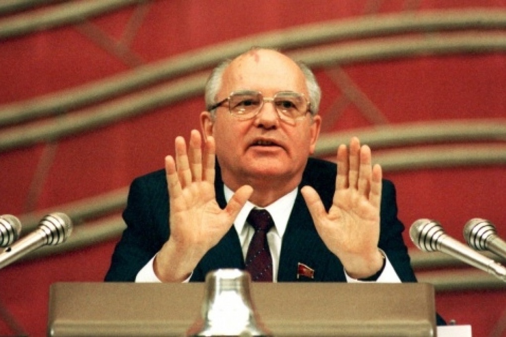 Чтобы помнили: 31 год назад Михаил Горбачев избран единственным в истории СССР президентом