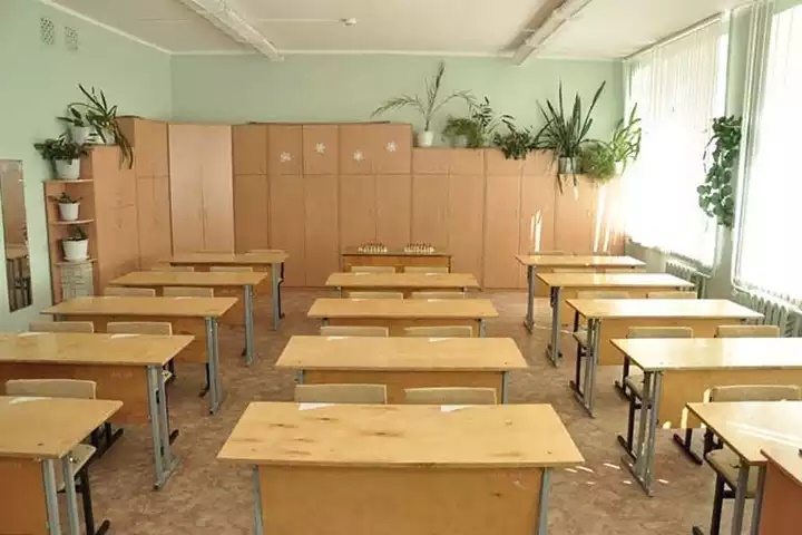 Делу - время, а потехе – час: в Калининграде школьники возвращаются к очным занятиям