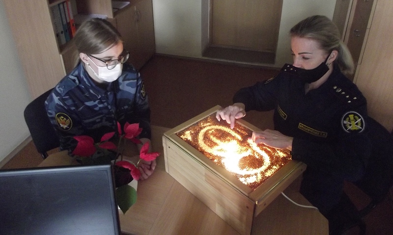 В Калининграде сотрудникам СИЗО помогли снять эмоциональное напряжение с помощью арт-терапии