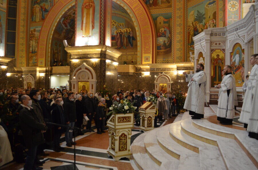 Рождество Христово встретили в главном храме Калининградской епархии