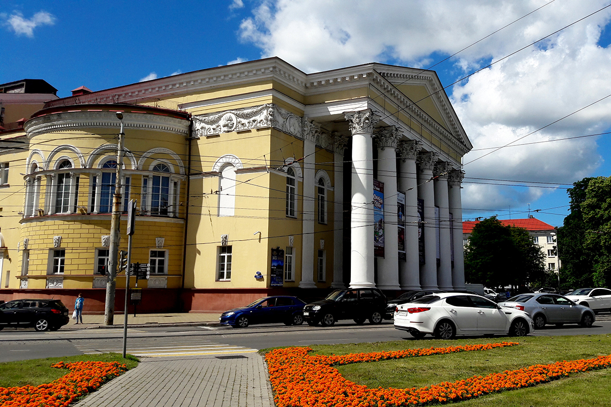 В Калининграде Областной драмтеатр объявил список премьер на новый  театральный сезон | 12.08.2022 | Новости Калининграда - БезФормата