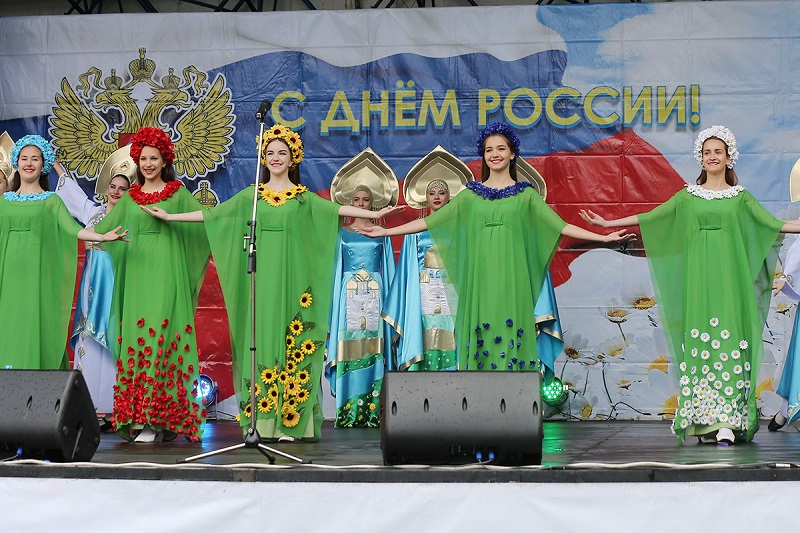 Правительство Калининградской области обещает в День России массовые мероприятия во всех городах