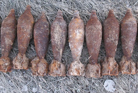 В Калининградской области саперы БФ обезвредили 69 артиллерийских боеприпасов времен ВОВ
