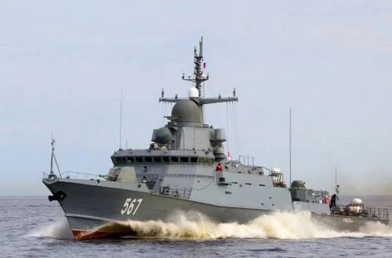 Корабельная ударная группа Балтийского флота уничтожила отряд кораблей противника