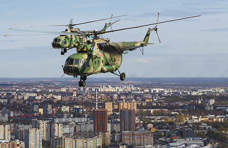 В Калининграде прошла очередная тренировка воздушного парада, посвященного 77-летию Победы в ВОВ