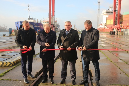 Первый пошёл: в порт Балтийск прибыл первый контейнерный поезд из Китая в Европу