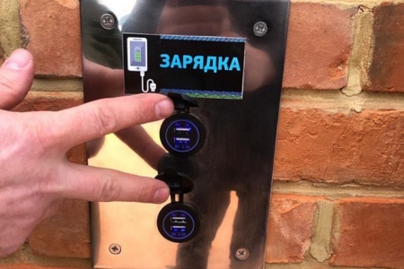 На зарядку становись: в Зеленоградске теперь это можно делать на остановках автобусов