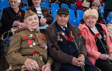 В Калининграде ветеранам по инициативе партии «Единая Россия» увеличат выплаты на 100%