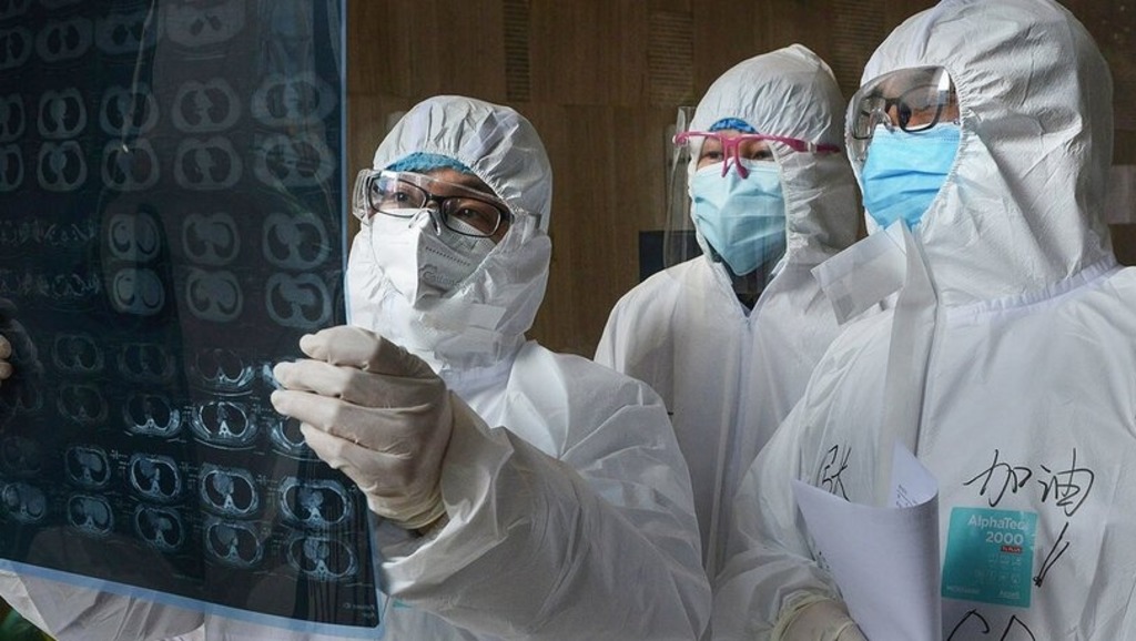 Путин предложил отправить московских врачей в регионы для борьбы с коронавирусом
