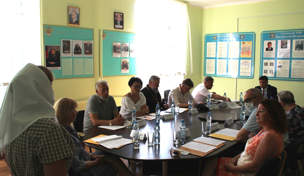 В женской исправительной колонии состоялось заседание комиссии по вопросам помилования в Калининградской области