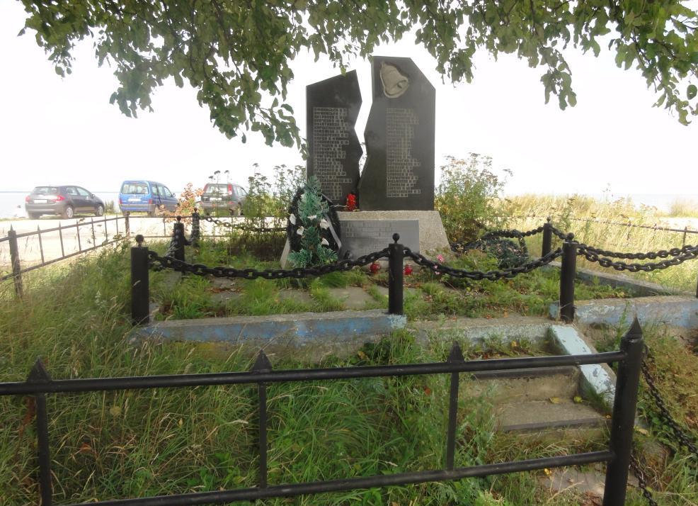 Чтобы помнили: 28 лет назад в Калининградской области поставили памятник погибшим рыбакам