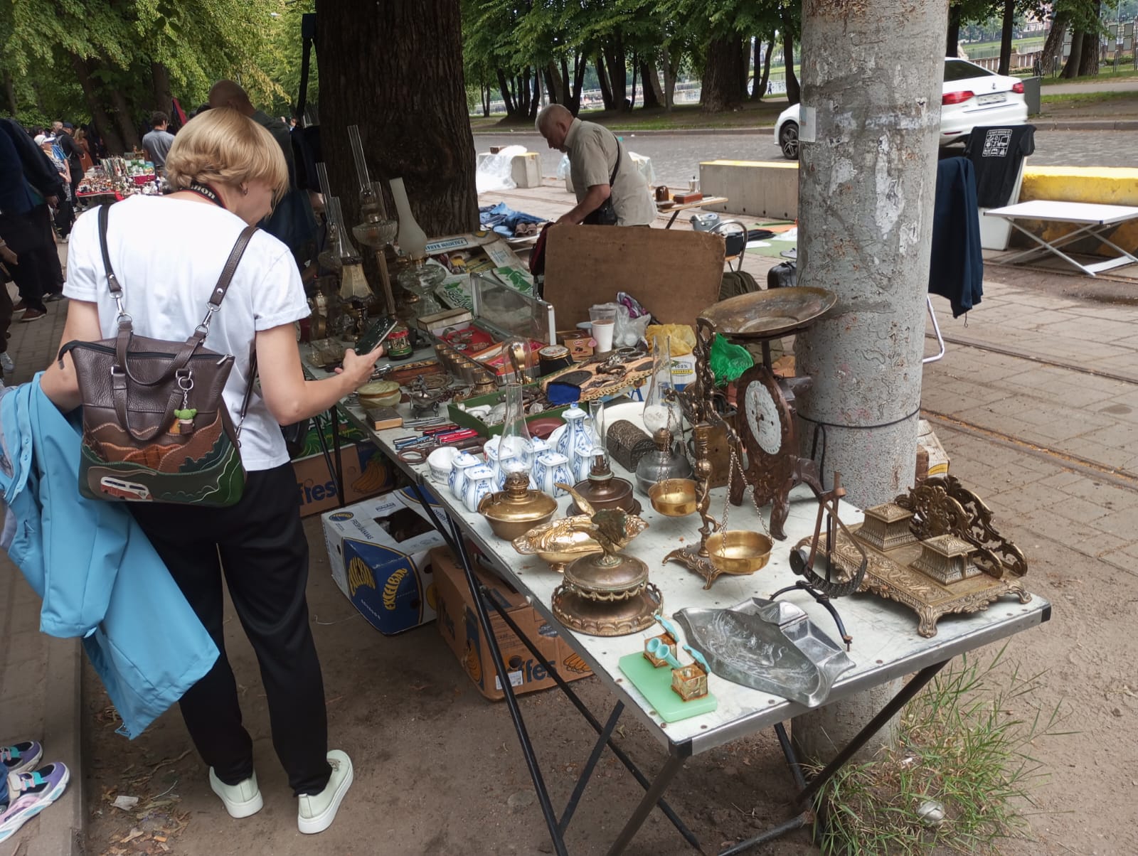 В Калининграде во вторник начинается сбор подписей за легализацию блошиного рынка