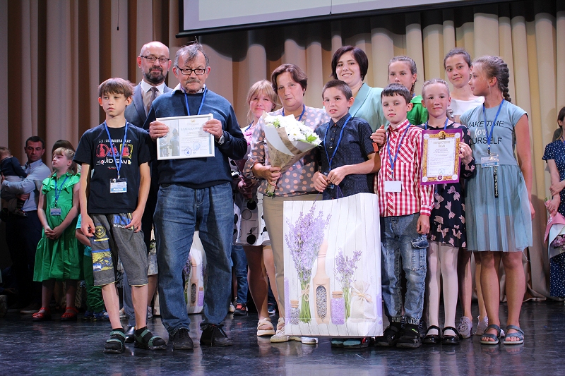 В Калининградской области более пятидесяти семей награждены медалями «За любовь и верность»
