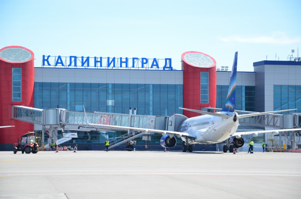 Ъ: в Калининграде приземлился самолет, использовавшийся при обмене Виктора Бута