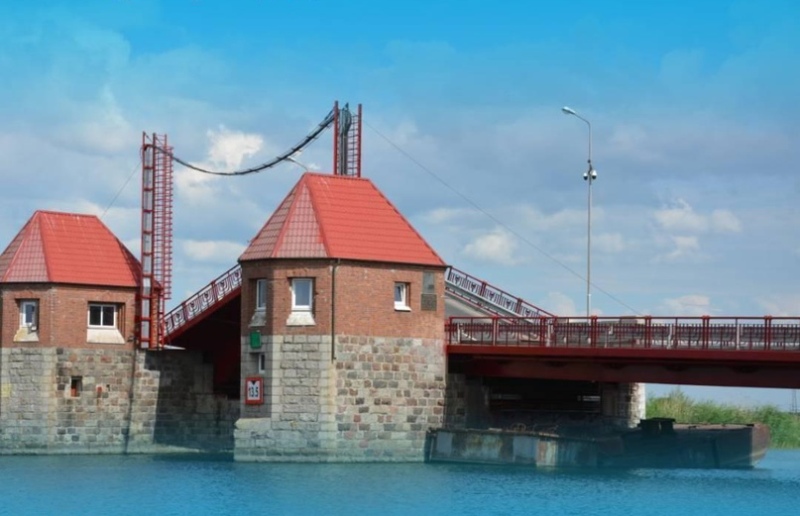 В Калининградской области разведут мост через реку Дейма