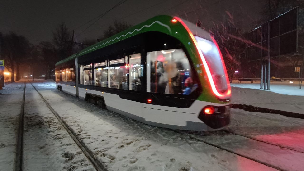Сегодня трамвайная остановка в центре Калининграда возвращается на прежнее место