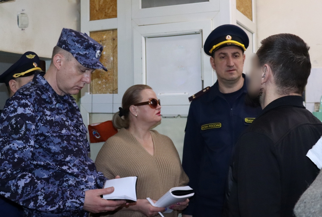 В Калининграде общественники и представители прокуратуры встретились с подследственными