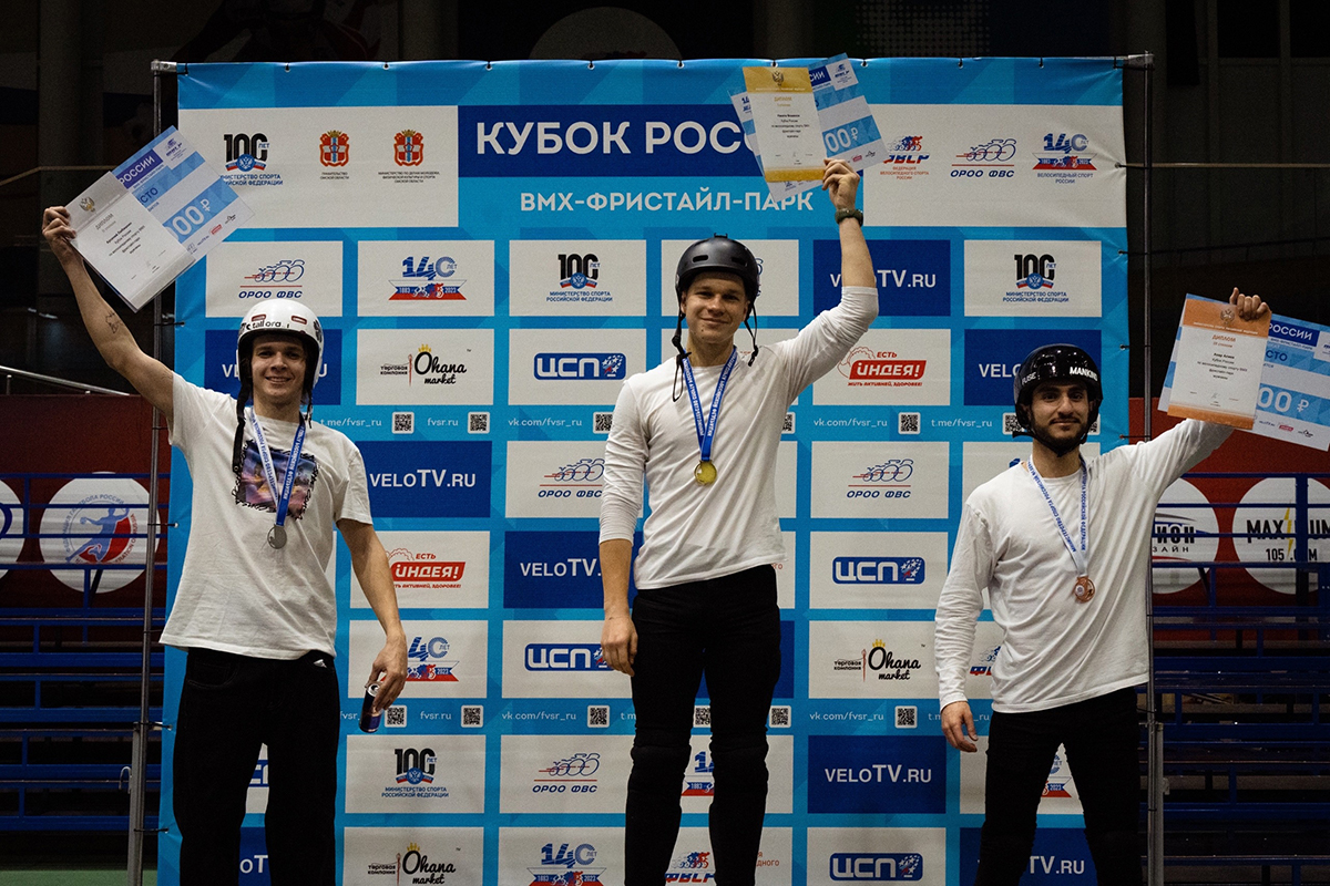 Велогонщик из Калининграда завоевал две бронзовые медали Кубка России