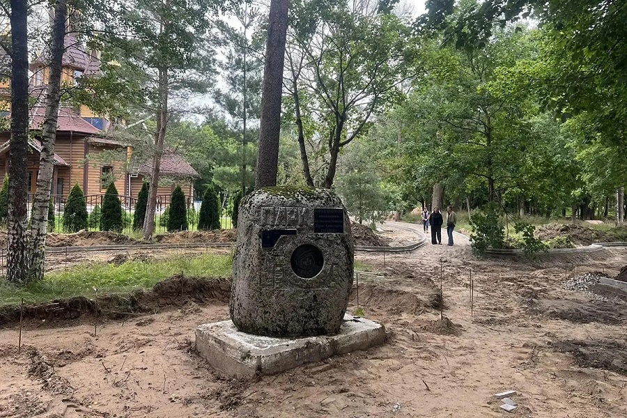 В Черняховске, Славске и Светлогорске продолжается благоустройство общественных территорий по нацпроекту «Инфраструктура для жизни»