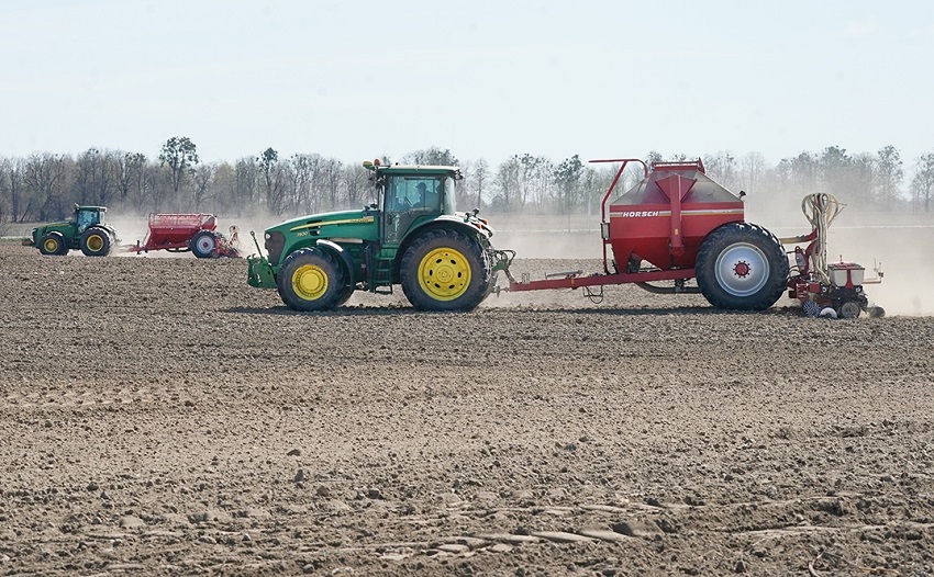 Аграрии Калининградской области приступили к весенне-полевым работам