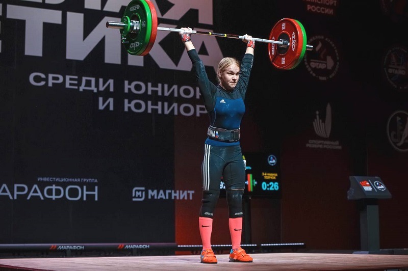 Калининградка Алиса Обрезкина выиграла юниорское первенство России по тяжёлой атлетике