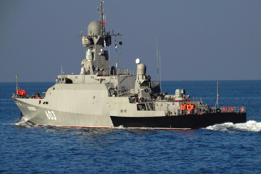 МРК «Серпухов» Балтийского флота вернулся в базу после «калибровки» в Белом море