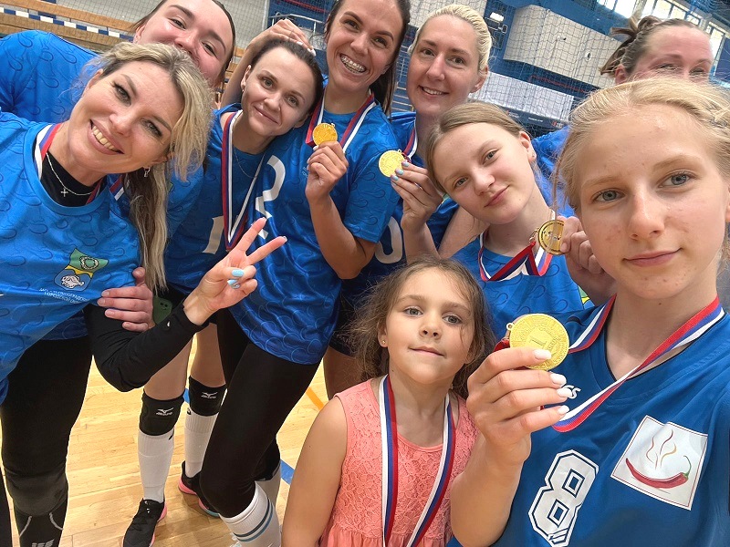 Женская сборная Зеленоградского округа по волейболу - чемпионы